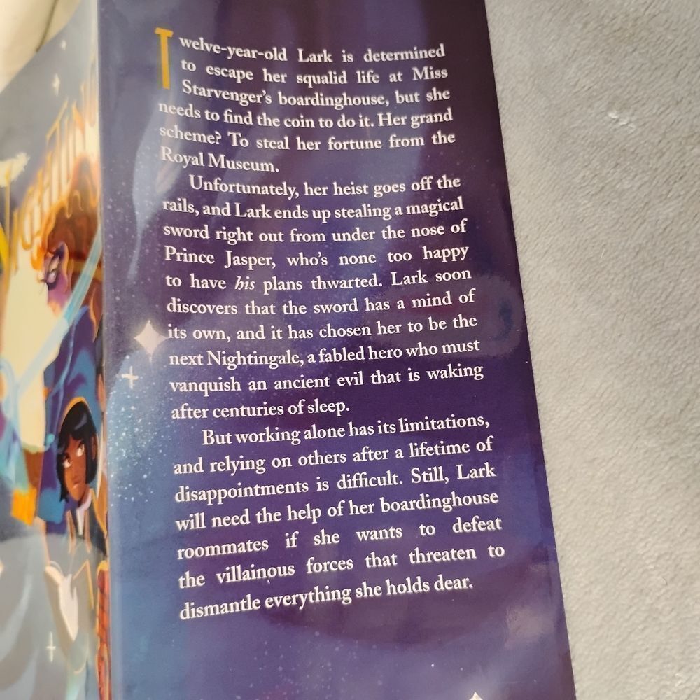 Tween Book Bundle - Picture 8 of 9